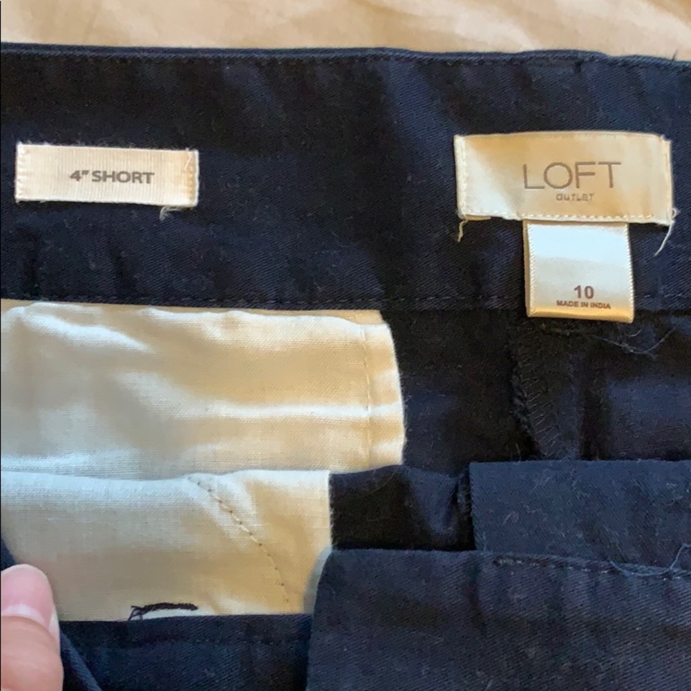 Festive Loft Shorts - Picture 2 of 4